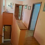 بيت للعطل Stone House Joe