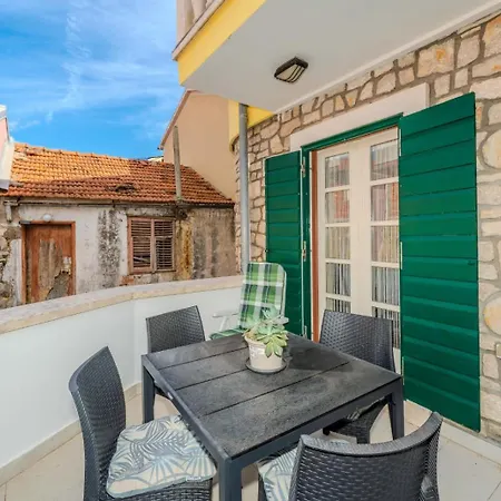 Stone House Joe بيت للعطل