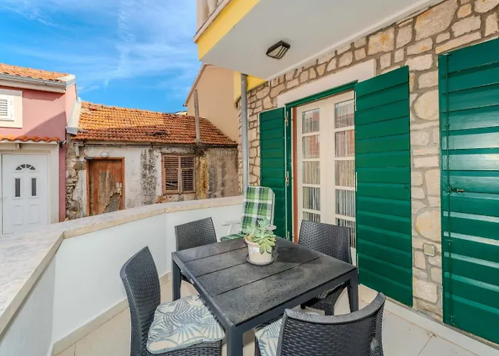 Stone House Joe בית נופש